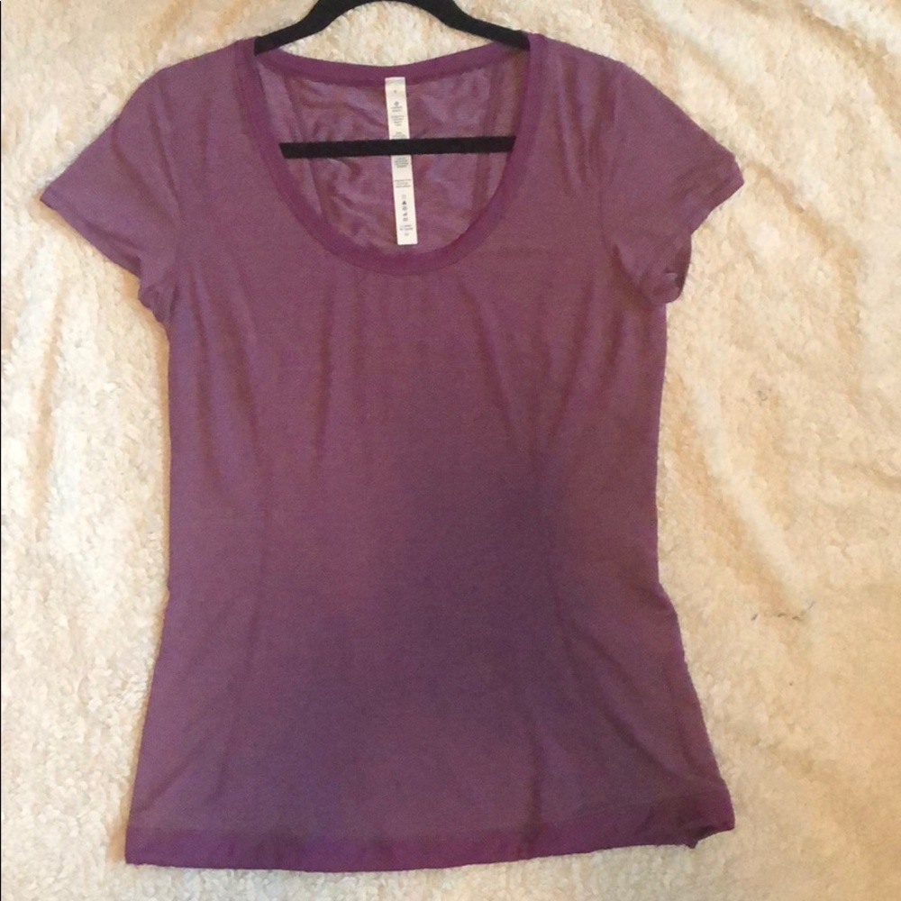 Lululemon Tee